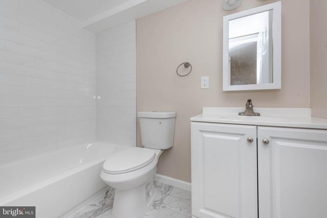 3331 MCELDERRY ST, Baltimore, MD 21205