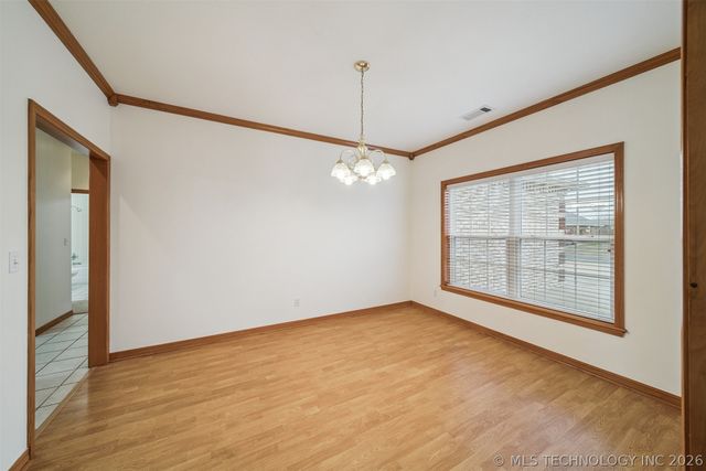 1220 SE 14th Street, Pryor, OK 74361