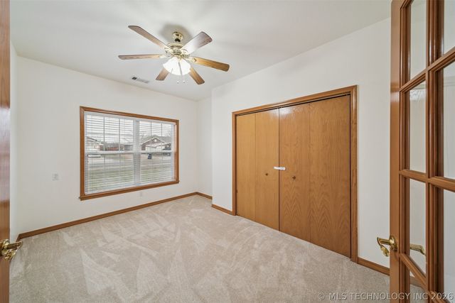 1220 SE 14th Street, Pryor, OK 74361