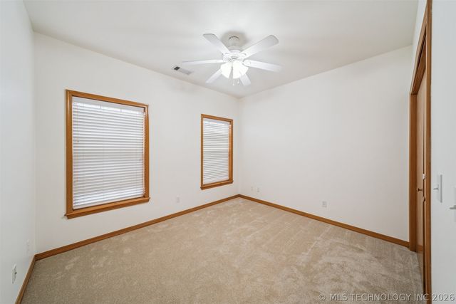 1220 SE 14th Street, Pryor, OK 74361