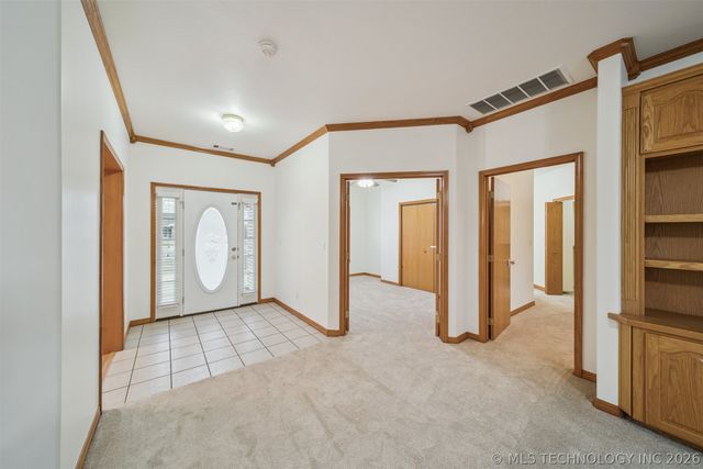 1220 SE 14th Street, Pryor, OK 74361