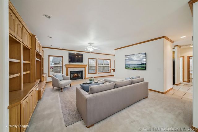 1220 SE 14th Street, Pryor, OK 74361