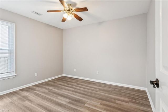 1506 Westport CRES, Newport News, VA 23602