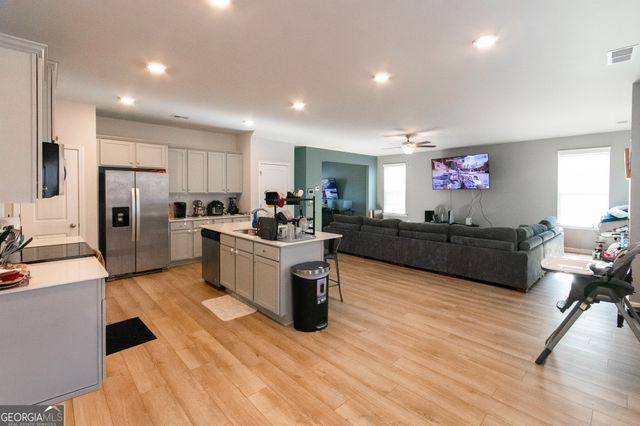 159 Chapel Hill Parkway, Newnan, GA 30263