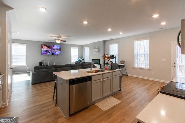 159 Chapel Hill Parkway, Newnan, GA 30263