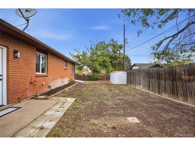 6792 Pontiac St, Commerce City, CO 80022