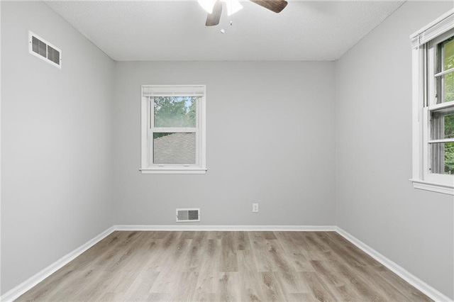 11016 Herrick Avenue, Kansas City, MO 64134