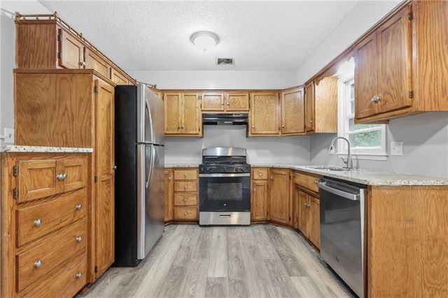 11016 Herrick Avenue, Kansas City, MO 64134