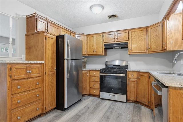 11016 Herrick Avenue, Kansas City, MO 64134