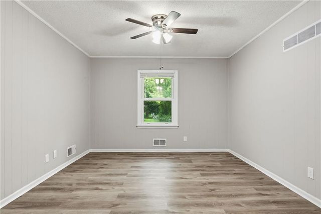 11016 Herrick Avenue, Kansas City, MO 64134
