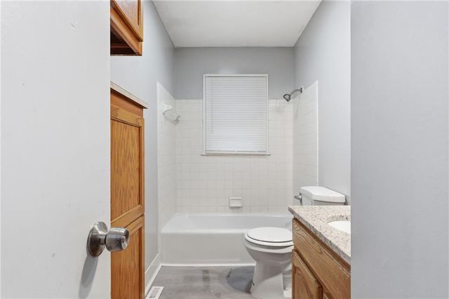 11016 Herrick Avenue, Kansas City, MO 64134