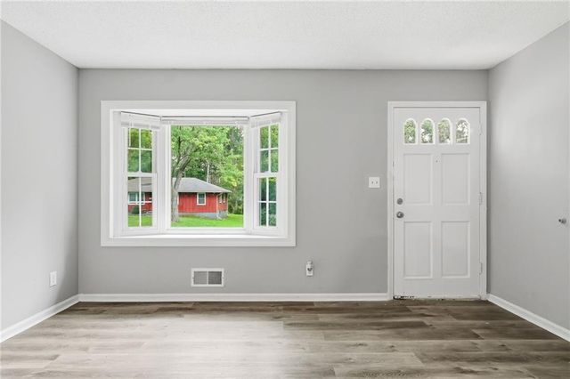 11016 Herrick Avenue, Kansas City, MO 64134