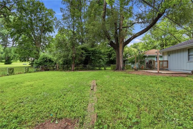 11016 Herrick Avenue, Kansas City, MO 64134