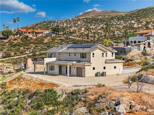 42340 Segner Drive, Hemet, CA 92544