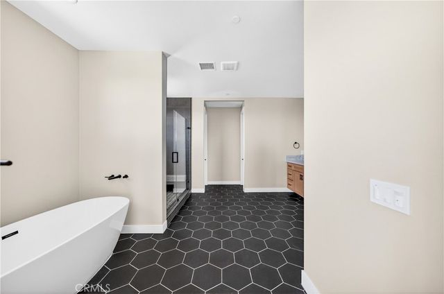 42340 Segner Drive, Hemet, CA 92544