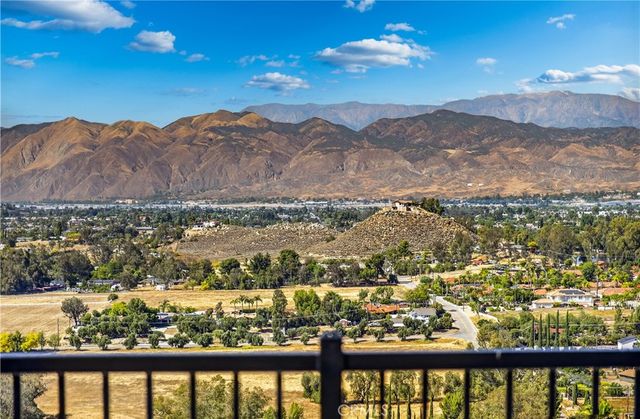 42340 Segner Drive, Hemet, CA 92544