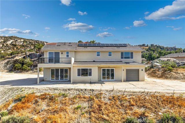 42340 Segner Drive, Hemet, CA 92544