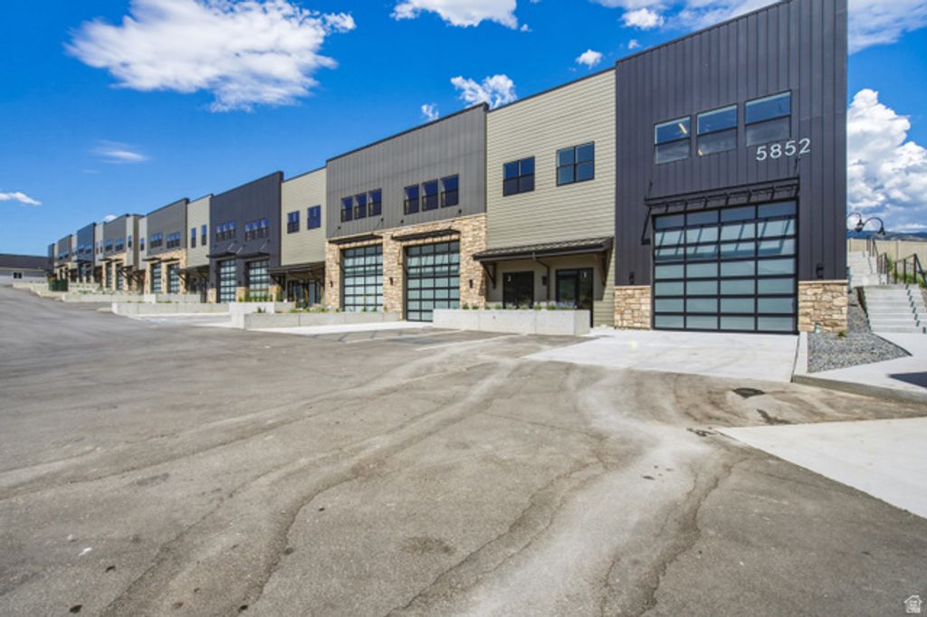 5852 N QUEENS GARDEN RD ##1, Mountain Green, UT 84050 — photo 4