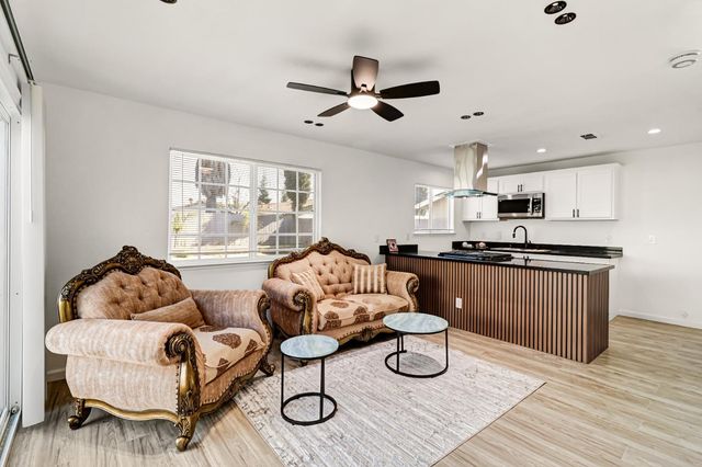 4024 Alta Lorraine Way, North Highlands, CA 95660