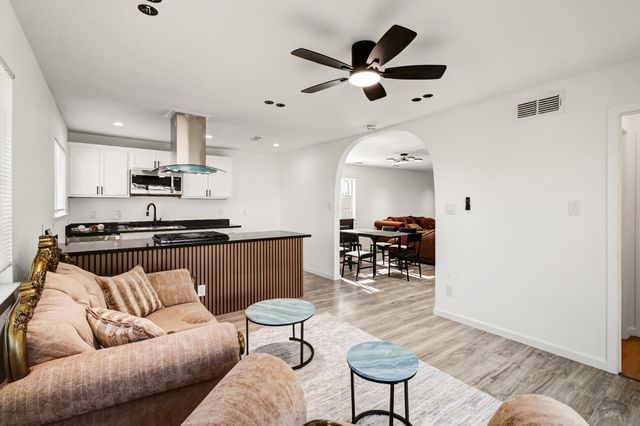 4024 Alta Lorraine Way, North Highlands, CA 95660