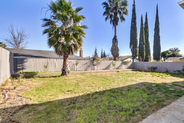 4024 Alta Lorraine Way, North Highlands, CA 95660