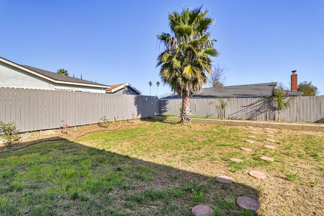 4024 Alta Lorraine Way, North Highlands, CA 95660