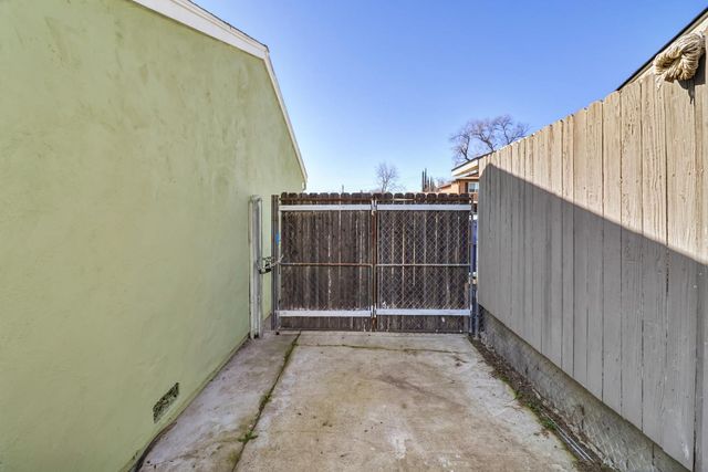 4024 Alta Lorraine Way, North Highlands, CA 95660