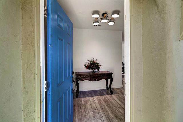 4024 Alta Lorraine Way, North Highlands, CA 95660