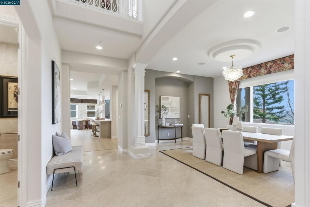 Image 18 of property listing at 2981 2981 GRAPEVINE TER, Fremont, CA 94539