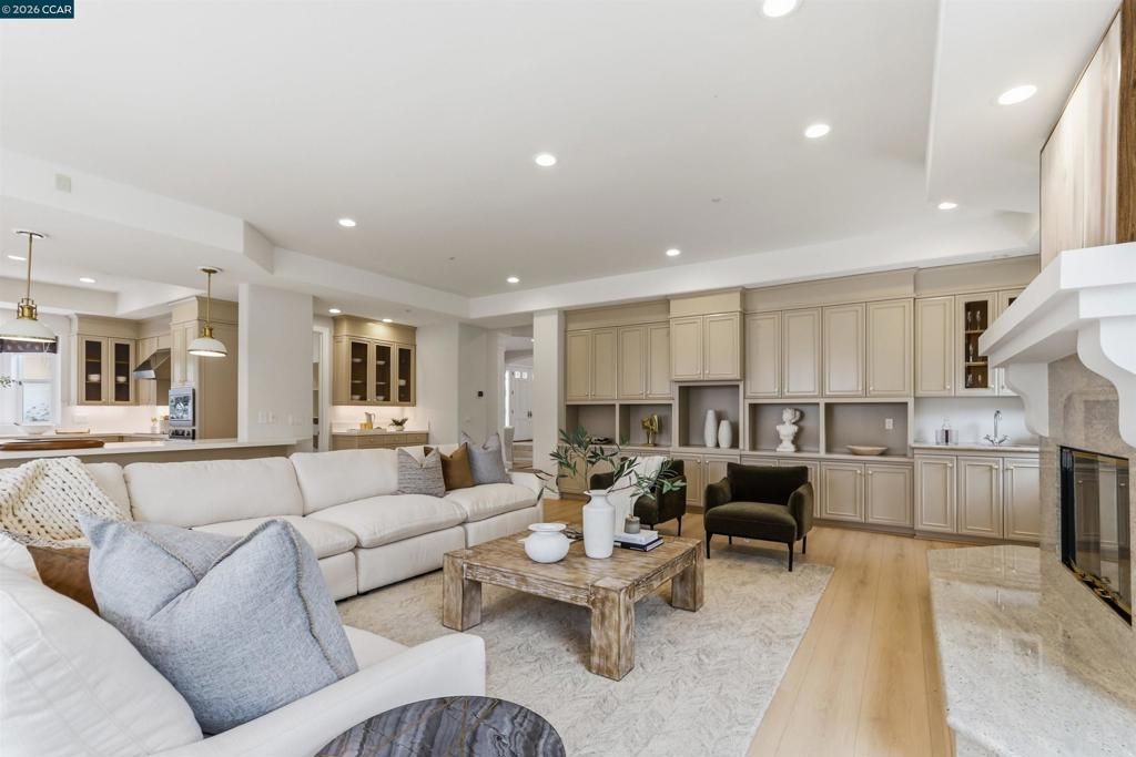 Image 21 of property listing at 2981 2981 GRAPEVINE TER, Fremont, CA 94539