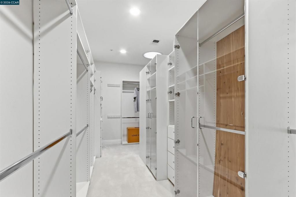 Image 36 of property listing at 2981 2981 GRAPEVINE TER, Fremont, CA 94539