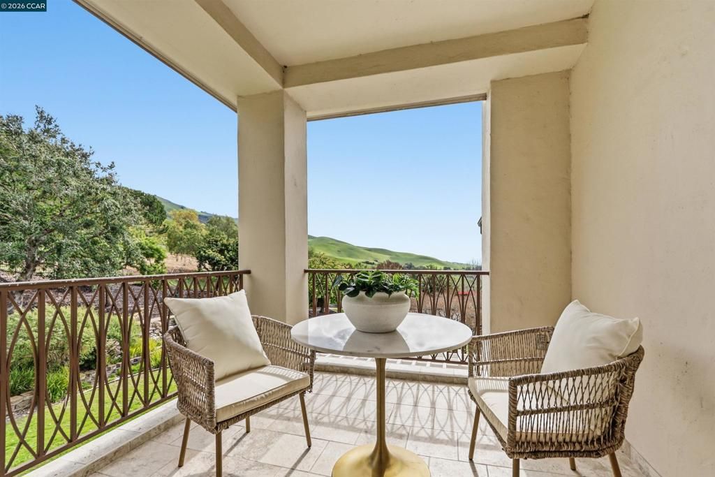 Image 44 of property listing at 2981 2981 GRAPEVINE TER, Fremont, CA 94539