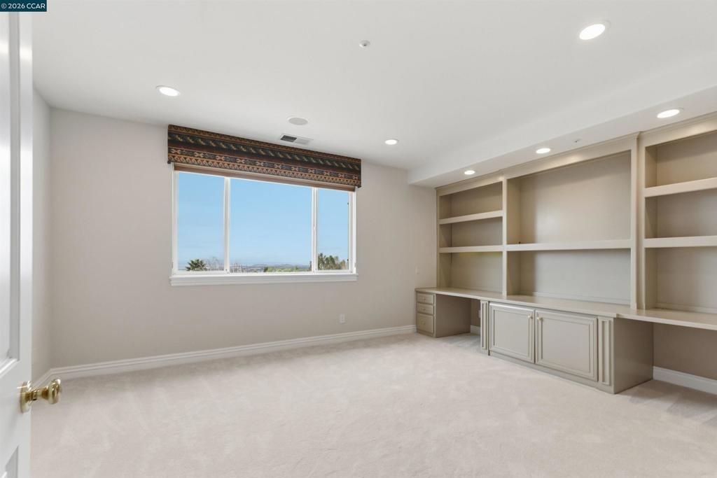 Image 50 of property listing at 2981 2981 GRAPEVINE TER, Fremont, CA 94539