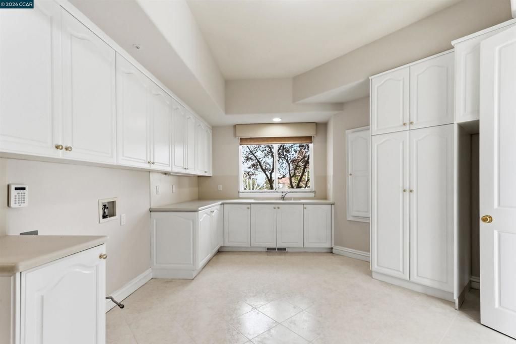 Image 53 of property listing at 2981 2981 GRAPEVINE TER, Fremont, CA 94539