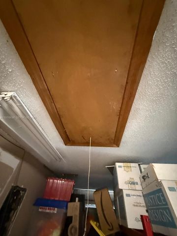 8105 NW 74th Ter, Tamarac, FL 33321