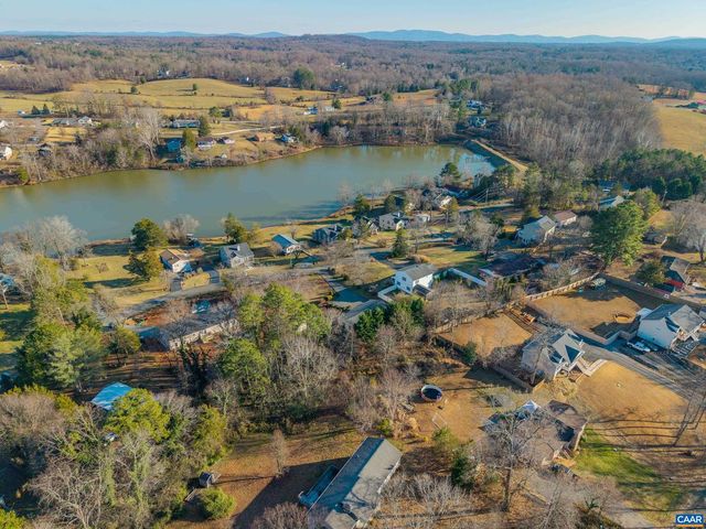 708 WESTWOOD RD, Stanardsville, VA 22973