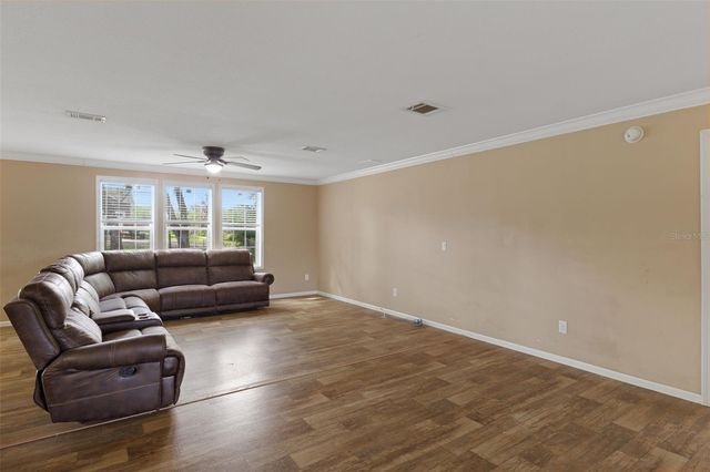 38616 COLEEN AVENUE, Zephyrhills, FL 33540