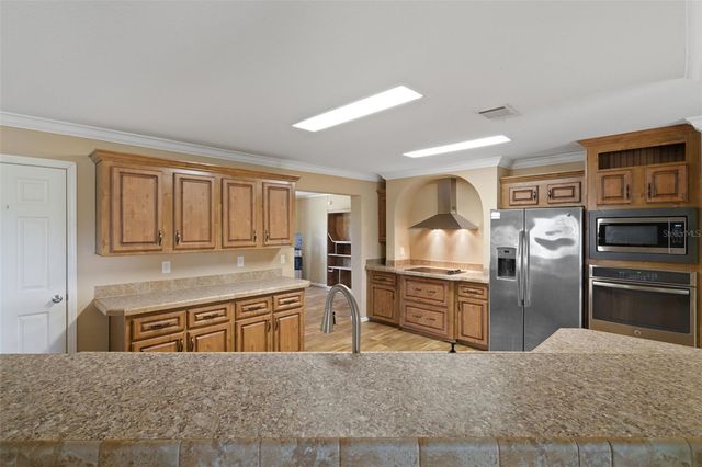 38616 COLEEN AVENUE, Zephyrhills, FL 33540