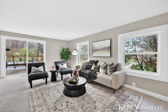 6707 Lessiter Road NE, Belding, MI 48809