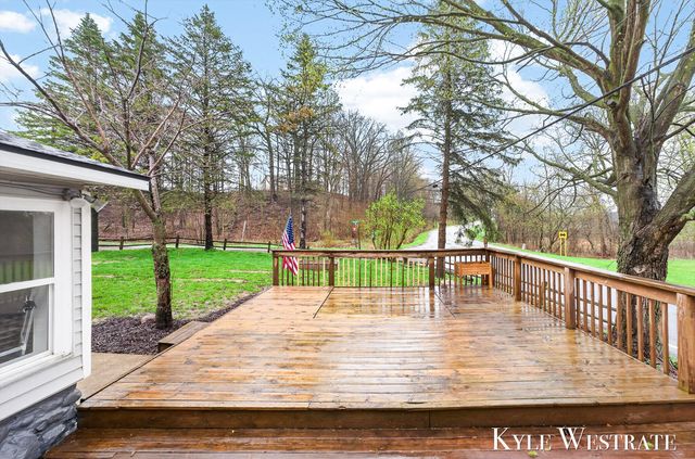 6707 Lessiter Road NE, Belding, MI 48809