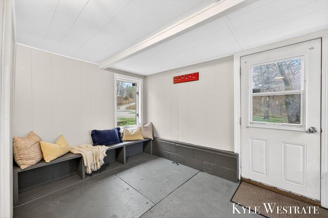 6707 Lessiter Road NE, Belding, MI 48809