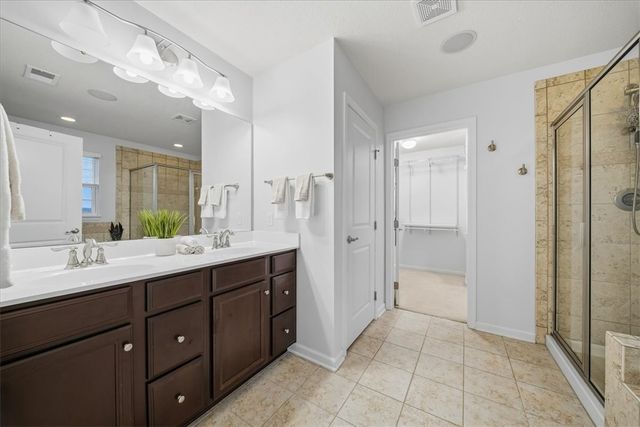 286 Buckingham Dr, Ohio Twp, PA 15237