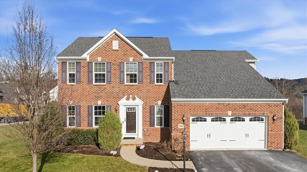 286 Buckingham Dr, Ohio Twp, PA 15237