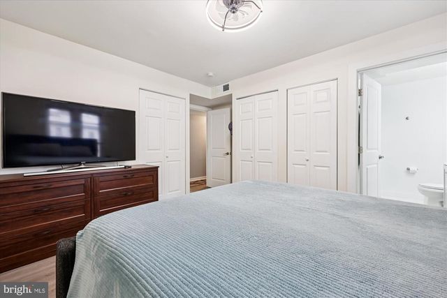 8313 SHADY SPRING DR, Gaithersburg, MD 20877