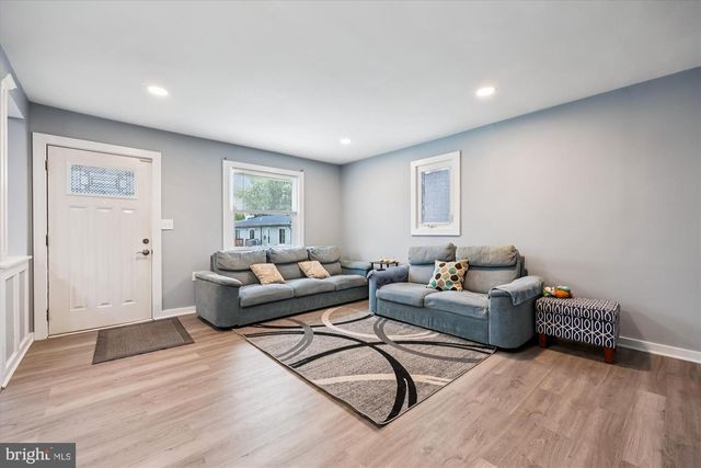 8313 SHADY SPRING DR, Gaithersburg, MD 20877