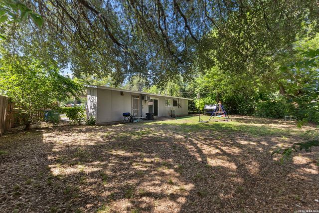 143 Surfrider St, San Antonio, TX 78242