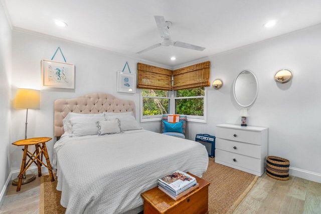 210 Debra Lane, Palm Beach, FL 33480