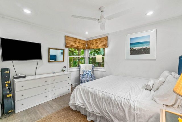 210 Debra Lane, Palm Beach, FL 33480