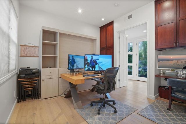 13601 Nogales Drive, Del Mar, CA 92014