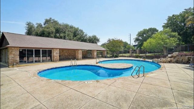 4903 Arbor Ridge, San Antonio, TX 78228